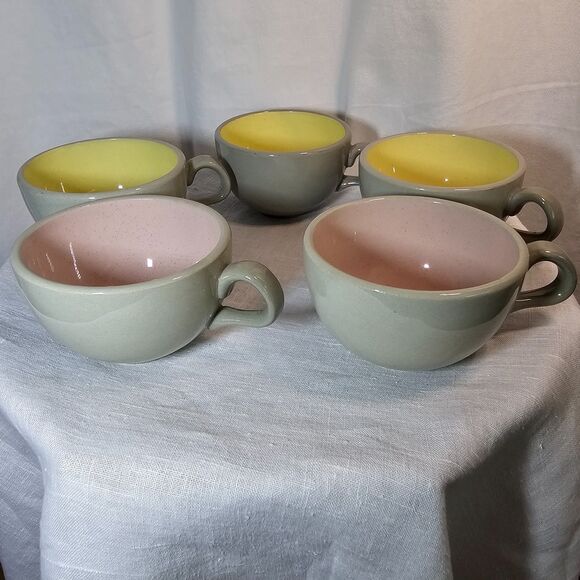 Harkerware Vintage Pottery Cups x5 Gray Pink Yellow 1950's Retro Coffee Tea Mugs - Picture 5 of 5